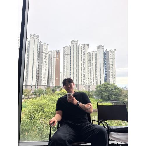 김주홍